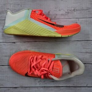 Nike Training Shoes Women 7.5 Orange Metcon 6 Bright Mango AT3160-800 Mesh Flat